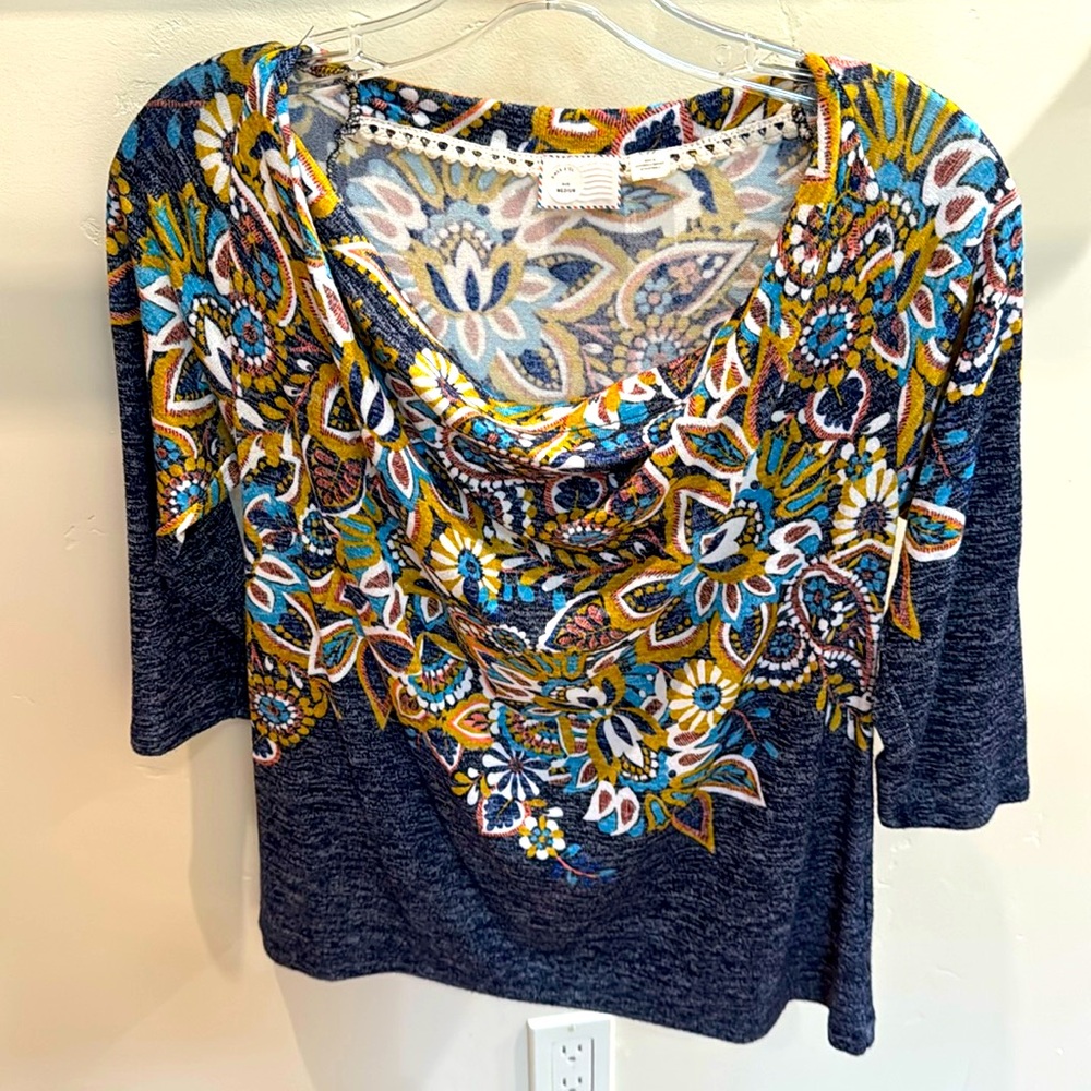 Anthropologie three‎ quarter sleeve sweater